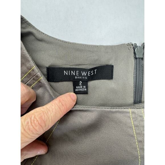 Nine West BodyCon Dress Neutral Boho Office Size 2 Brown Workwear Minimalist - Picture 4 of 8